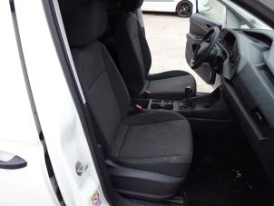 Volkswagen Caddy Cargo V 2.0 TDI 75 Épave (2022, Blanc)