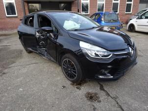Renault Clio IV 0.9 Energy TCE 75 12V Épave (2020, Noir)