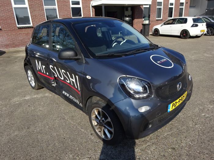 Smart Forfour 1.0 12V Samochód złomowany (2017, Szary)