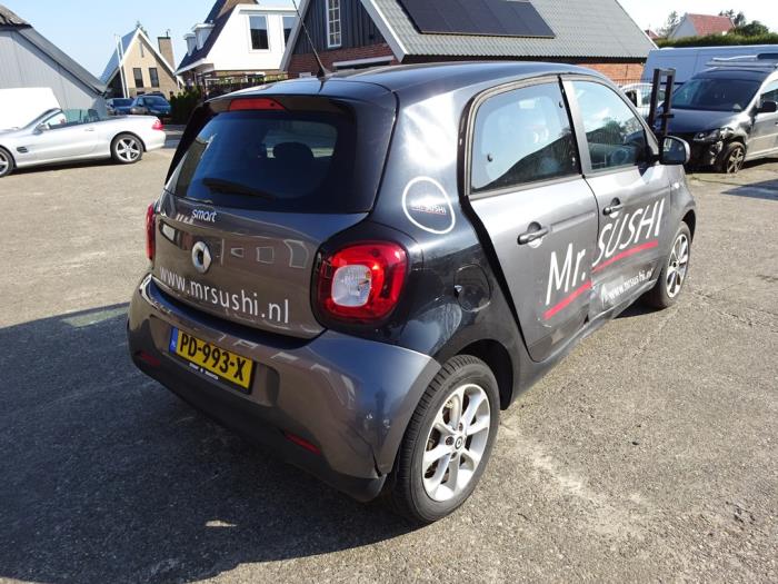 Smart Forfour 1.0 12V Samochód złomowany (2017, Szary)
