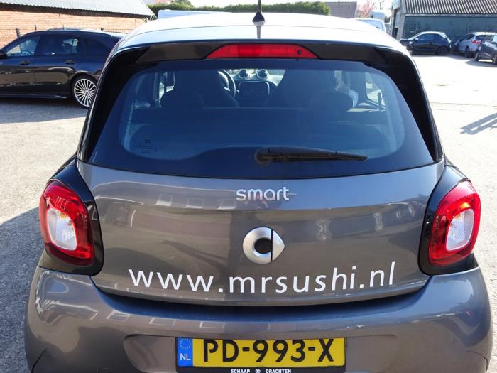 Smart Forfour 1.0 12V Samochód złomowany (2017, Szary)