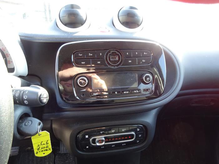 Smart Forfour 1.0 12V Samochód złomowany (2017, Szary)