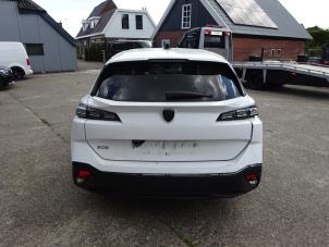 Peugeot 308 SW 1.2 12V PureTech 130 Vehículo de desguace (2022, Blanco)