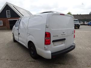 Citroen Jumpy 2.0 Blue HDI 145 Samochód złomowany (2023, Bialy)