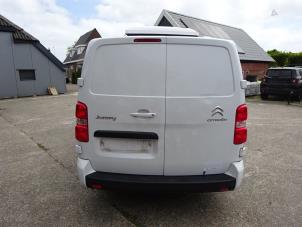 Citroen Jumpy 2.0 Blue HDI 145 Samochód złomowany (2023, Bialy)