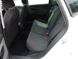 Seat Leon 1.6 TDI 16V Samochód złomowany (2019, Bialy)