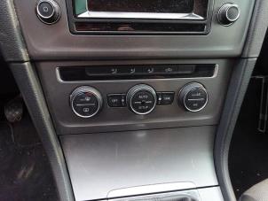Volkswagen Golf VII 1.6 TDI 16V Épave (2014, Noir)