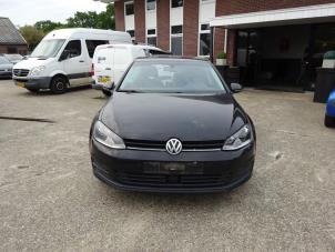 Volkswagen Golf VII 1.6 TDI 16V Épave (2014, Noir)