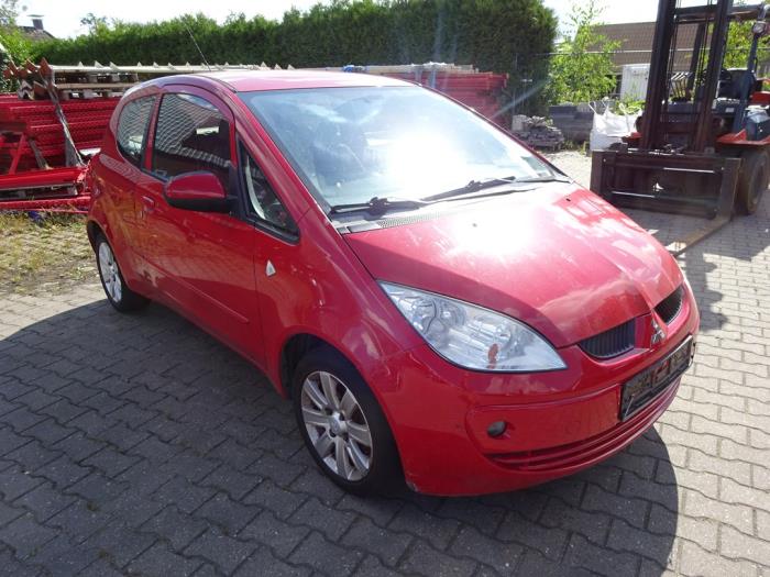 Mitsubishi Colt 1.1 12V Salvage vehicle (2008, Red)