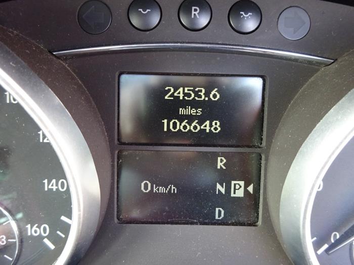 Mercedes ML II 3.5 350 4-Matic V6 24V Salvage vehicle (2006, Blue)