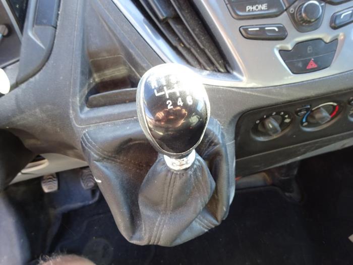 Ford Transit Custom 2.2 TDCi 16V Skrotfordon (2014, GRIJS)