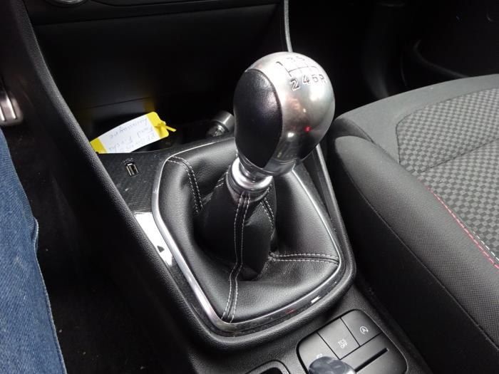 Ford Fiesta 7 1.0 EcoBoost 12V 100 Skrotfordon (2018, BLAUW)
