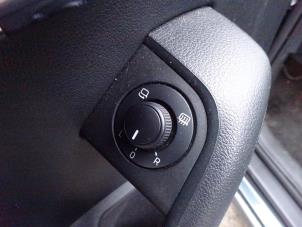 Skoda Octavia Combi 1.6 TDI 16V Épave (2019, Gris)