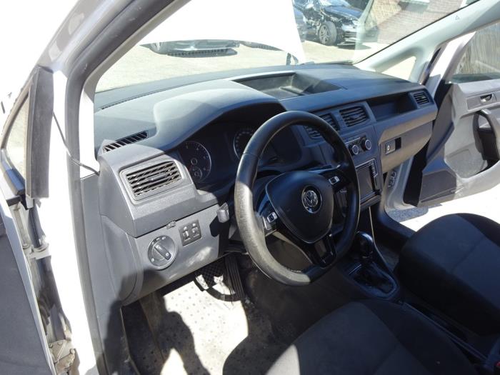 Volkswagen Caddy IV 2.0 TDI 102 Épave (2018, Blanc)