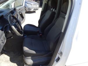 Volkswagen Caddy IV 2.0 TDI 102 Épave (2018, Blanc)