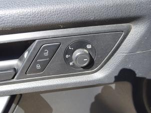Volkswagen Caddy IV 2.0 TDI 102 Épave (2018, Blanc)