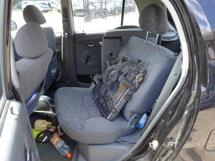 Hyundai Atos 1.0 12V Vehículo de desguace (2000, Negro)