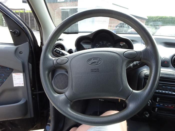 Hyundai Atos 1.0 12V Vehículo de desguace (2000, Negro)