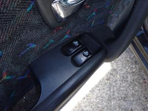 Hyundai Atos 1.0 12V Vehículo de desguace (2000, Negro)