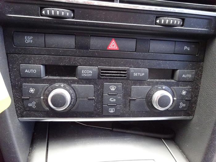 Audi A6 Avant 2.0 T FSI 16V Épave (2007, Gris)