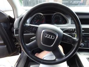 Audi A6 Avant 2.0 T FSI 16V Épave (2007, Gris)