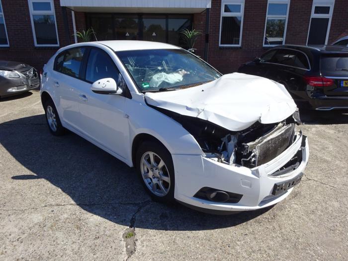 Chevrolet Cruze  (Desguace)
