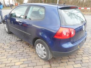 Volkswagen Golf V 2.0 SDI Épave (2005, Foncé, Bleu)