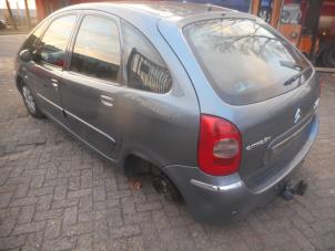 Citroen Xsara Picasso 1.6 HDi 16V 92 Vehículo de desguace (2008, Gris)