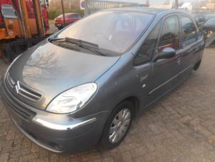 Citroen Xsara Picasso 1.6 HDi 16V 92 Vehículo de desguace (2008, Gris)