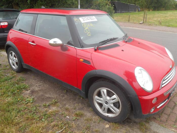 Mini Mini Onecooper R50 14 16v One Damaged Year Of
