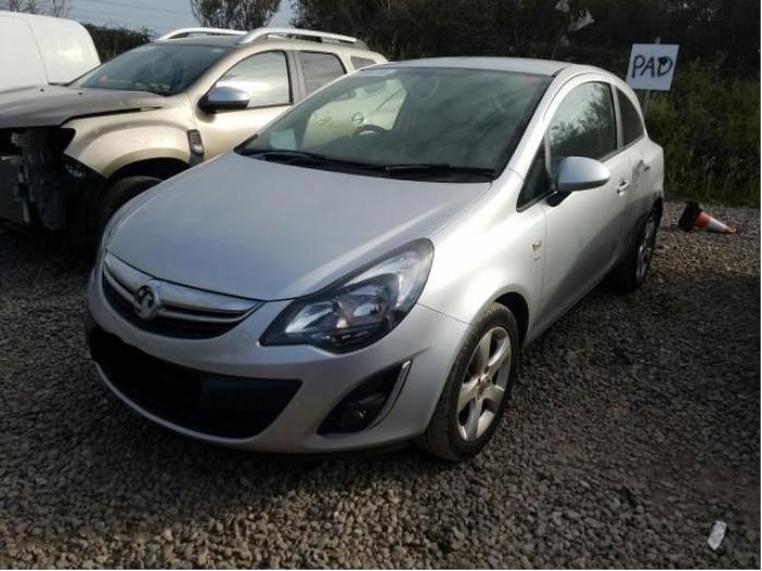 Opel Corsa D 1.2 16V Vehículo de desguace (2013, Gris plateado)