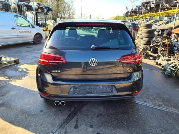 Volkswagen Golf VII 2.0 GTD 16V Skrotfordon (2013, METALLIC GRIJS)