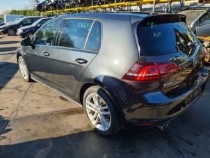 Volkswagen Golf VII 2.0 GTD 16V Vehículo de desguace (2013, Metálico, Gris)