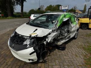 Nissan Note 1.2 68  (Schrott)
