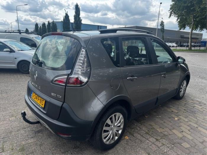 Renault Scénic III 1.2 16V TCe 115 Energy Skadat fordon (2014, GRIJS)