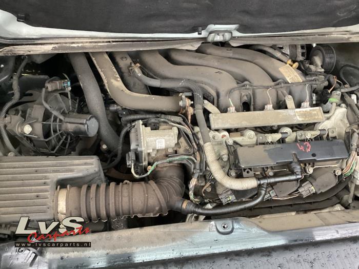 Renault Twingo III 1.0 SCe 70 12V Samochód złomowany (2016, Metalik, Czarny)