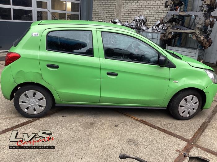 Mitsubishi Space Star 1.0 12V Vehículo de desguace (2015, Verde)