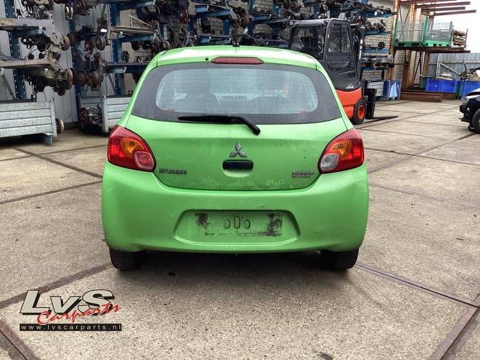 Mitsubishi Space Star 1.0 12V Vehículo de desguace (2015, Verde)