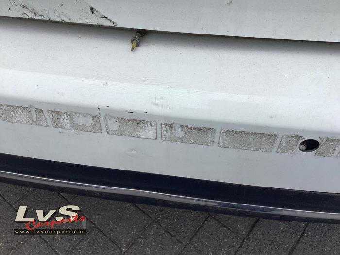 Mercedes B 2.0 B-200d Skrotfordon (2020, WIT)