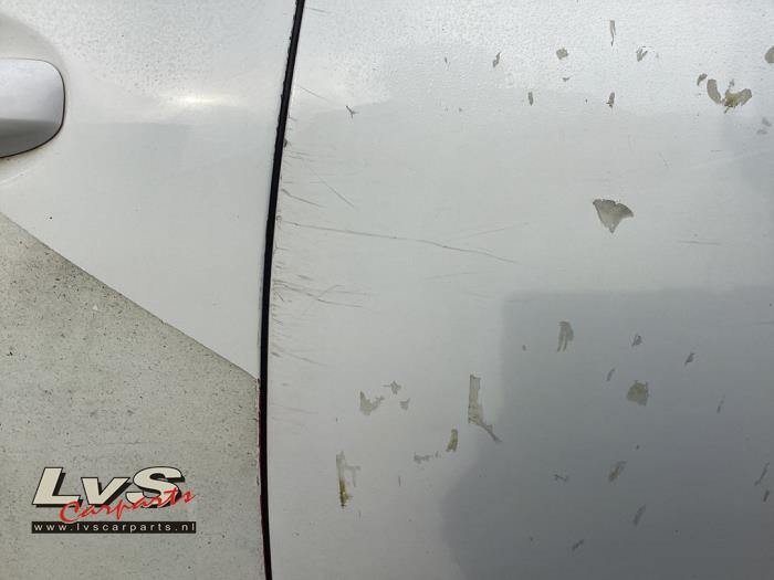 Mercedes B 2.0 B-200d Skrotfordon (2020, WIT)