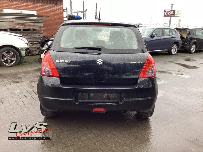Voorgesneden zonnefolies voor Suzuki Swift 3-deurs, compact, 2005-2010 (05% super zwart