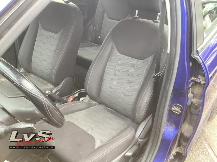 Ford Ka+ 1.2 Ti-VCT Schrottauto (2017, Blau)