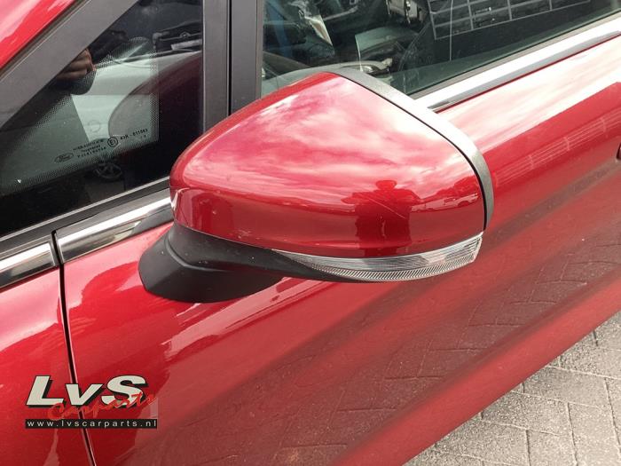 Ford Fiesta 7 1.5 TDCi 85 Épave (2018, Rouge)