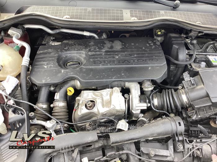 Ford Fiesta 7 1.5 TDCi 85 Épave (2018, Rouge)