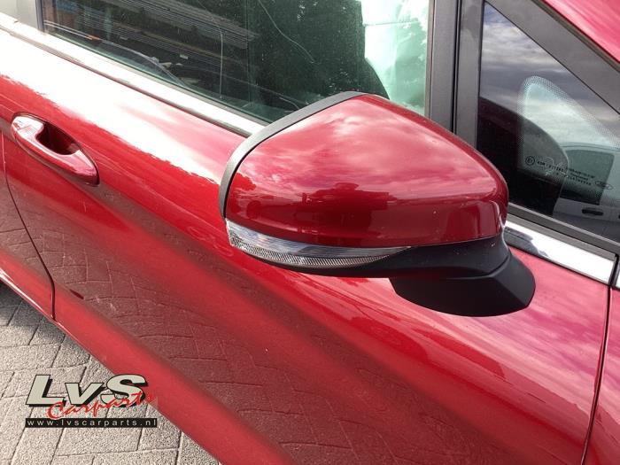 Ford Fiesta 7 1.5 TDCi 85 Épave (2018, Rouge)