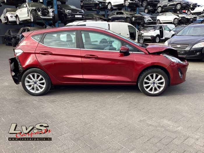 Ford Fiesta 7 1.5 TDCi 85 Épave (2018, Rouge)