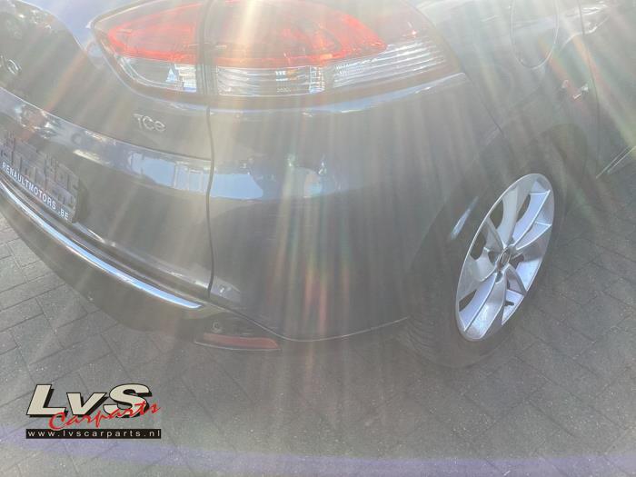 Renault Clio IV Estate/Grandtour 0.9 Energy TCE 90 12V Épave (2017, Gris)