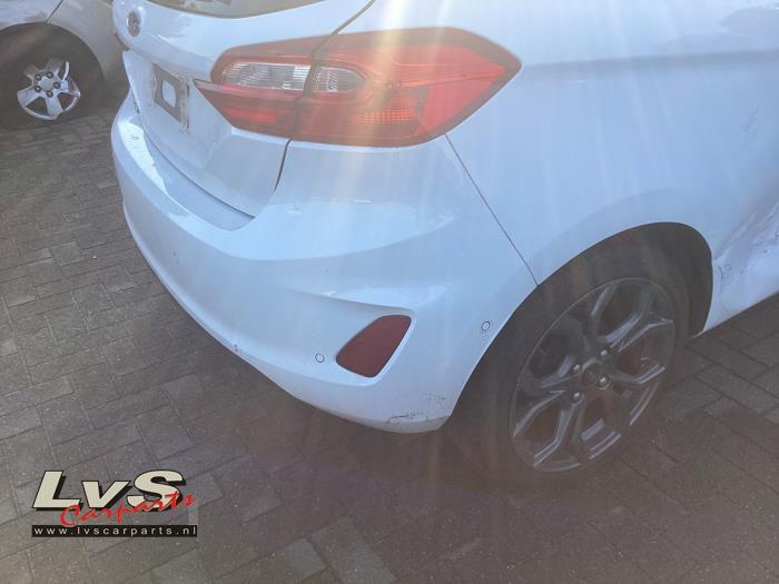 Ford Fiesta 7 1.1 Ti-VCT 12V 85 Épave (2018, Blanc)
