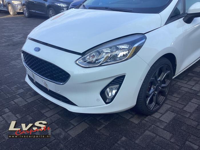 Ford Fiesta 7 1.1 Ti-VCT 12V 85 Épave (2018, Blanc)