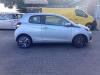 Peugeot 108 1.2 VTi 12V Skrotfordon (2015, GRIJS)